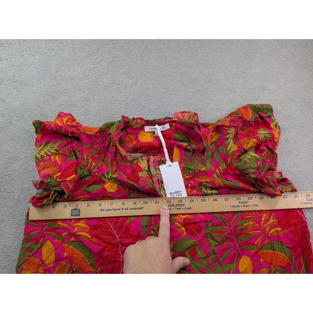Rose + Olive Tropical Floral Flutter Sleeve Blouse Pink Green Rayon Medium NWT - Picture 5 of 11